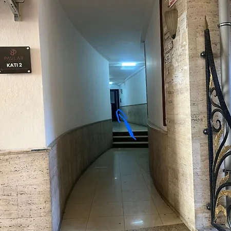 Elite 3 * Tirana